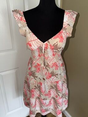 Backless Floral Summer Dress in Cream and Coral